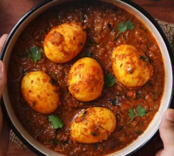 Egg Masala with Aloo